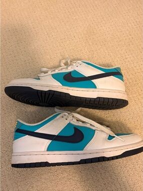 Kids Nike dunks with White & Teal with Navy and pink Swoosh